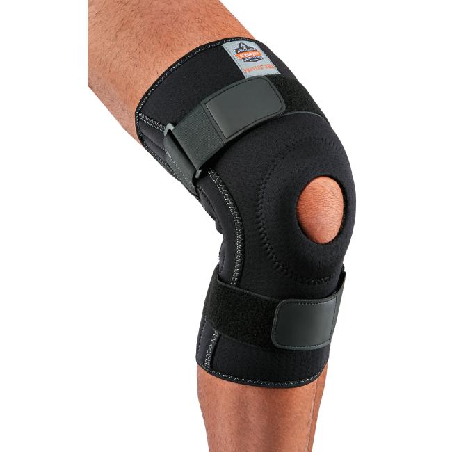 Open patella knee compression sleeve with spiral stays