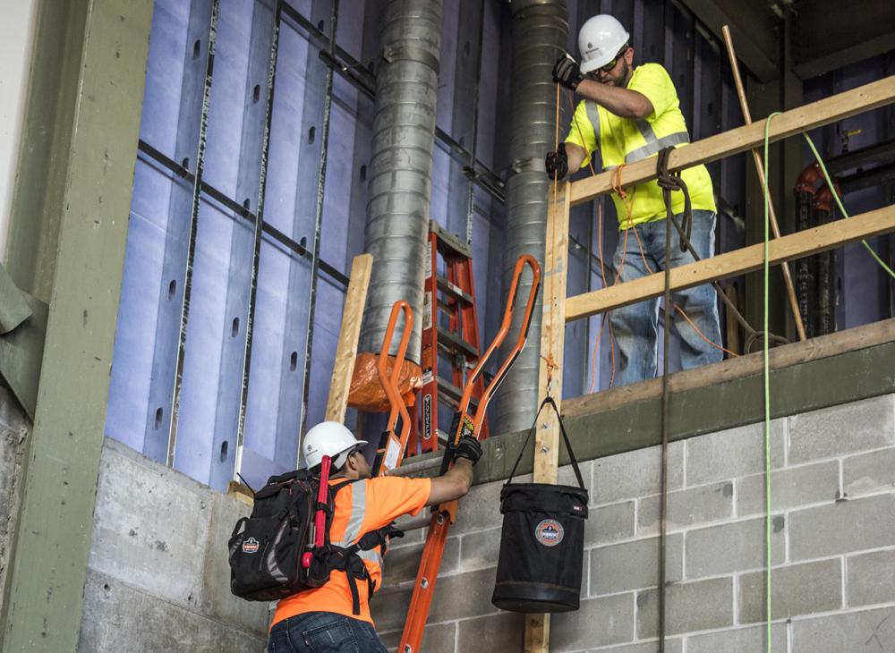 Hoist bucket being lifted