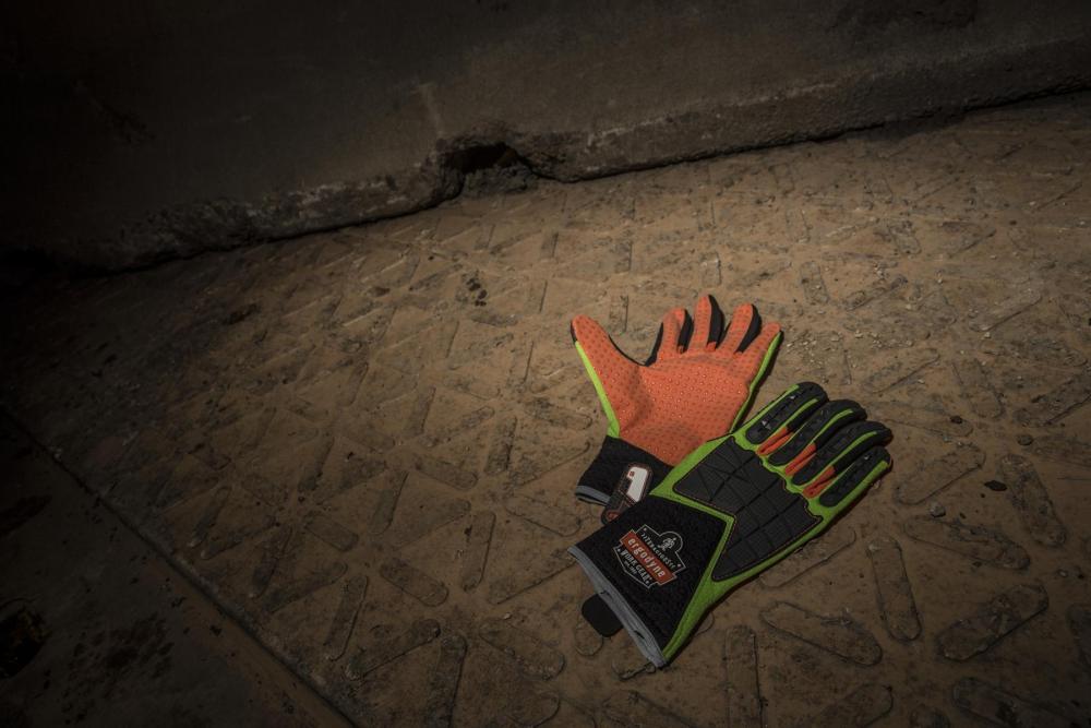 Understand ANSI/ISEA 138 Impact Gloves